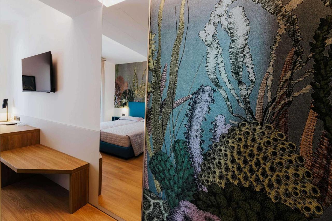 Hotel La Serena 비비오네 외부 사진