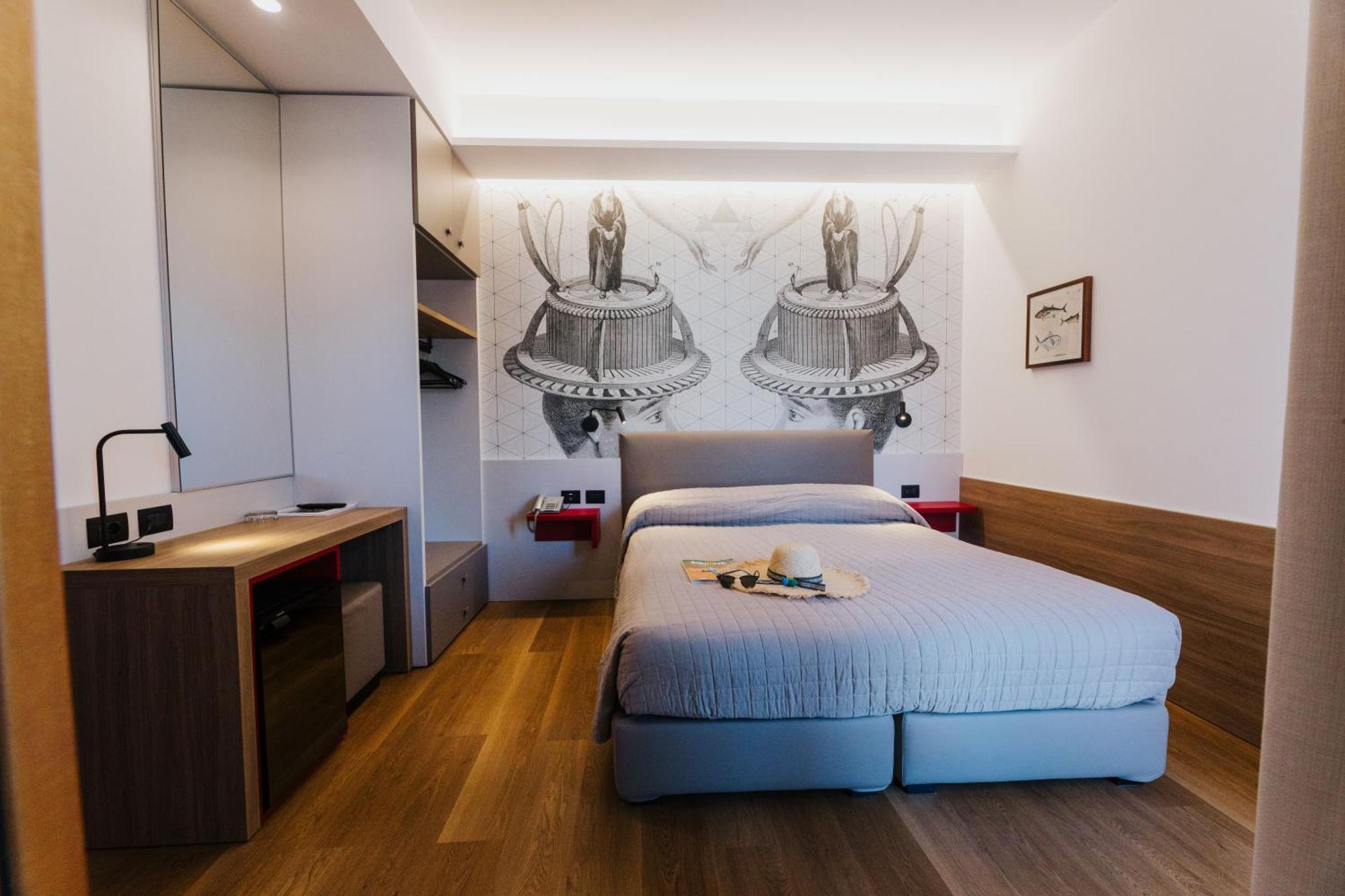 Hotel La Serena 비비오네 외부 사진