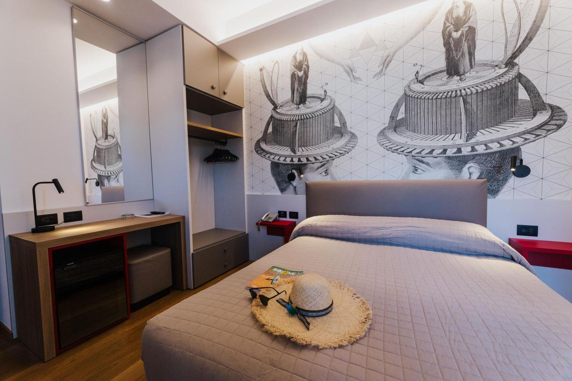 Hotel La Serena 비비오네 외부 사진